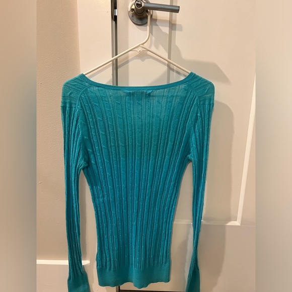 Old Navy Aqua V Neck Stretch Knit Pattern Sweater - Picture 2 of 3